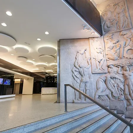 Homeclub Exclusive Flat At Madrid Tower-3